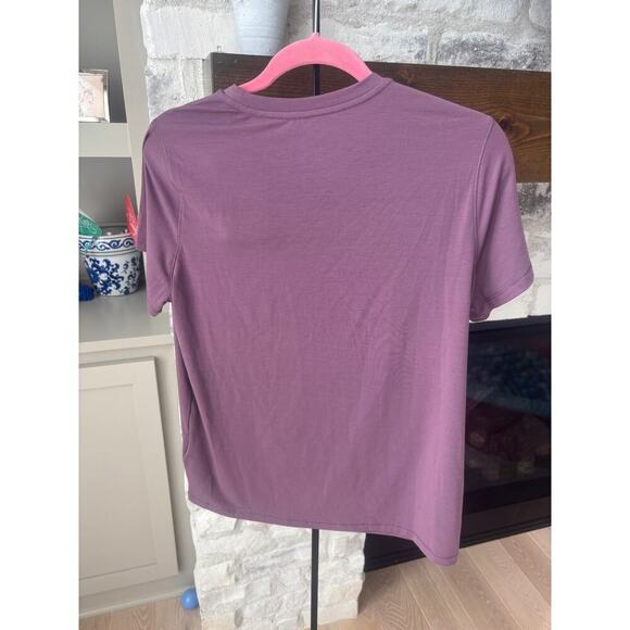 The North Face Women's Midnight Mauve Adventure Tee Size M - Picture 5 of 7